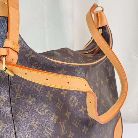 Louis Vuitton Monogram Canvas Shoulder Bag Classic Design with Brown Handles - Picture 5 of 9